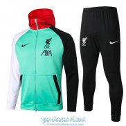 Liverpool Chaqueta Capucha Green + Pantalon Black 2020/2021