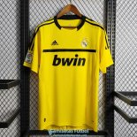 Camiseta Real Madrid Portero Yellow Retro Primera Equipacion 2011/2012