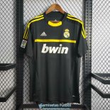 Camiseta Real Madrid Portero Black Retro Primera Equipacion 2011/2012